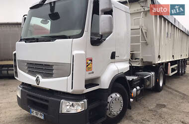 Тягач Renault Premium 2010 в 