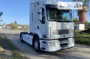 Тягач Renault Premium 2012 в Надворной