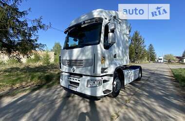 Тягач Renault Premium 2012 в Надворной