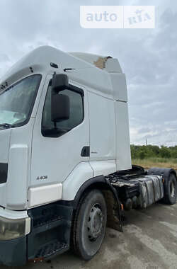 Тягач Renault Premium 2007 в Львове