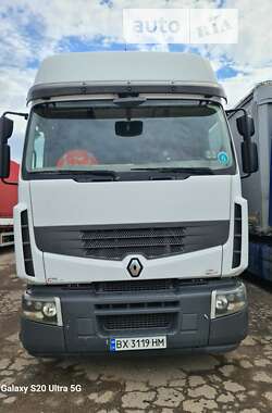 Тягач Renault Premium 2011 в 
