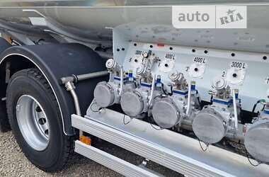 Цистерна Renault Premium 2013 в 
