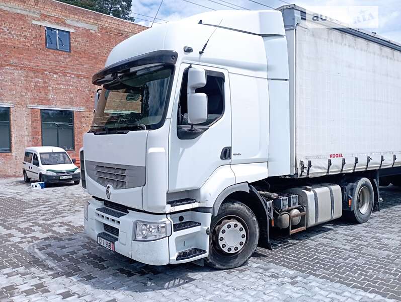 Тягач Renault Premium 2012 в Львові