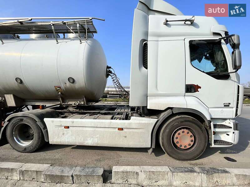 Тягач Renault Premium 2007 в Одессе