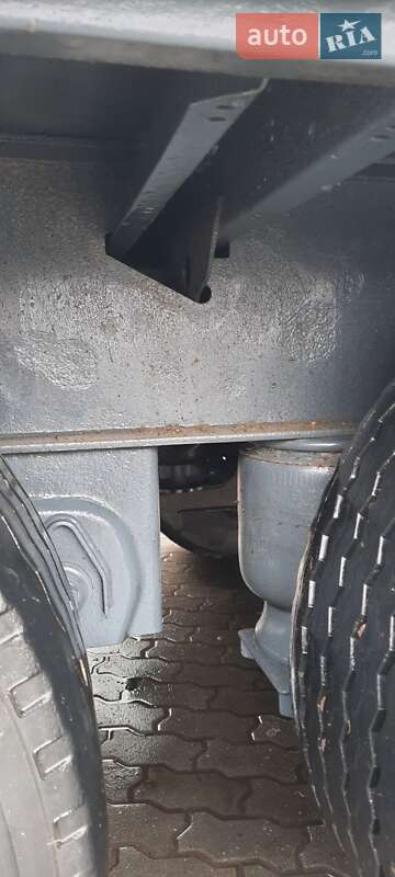 Тягач Renault Premium 2011 в Львове