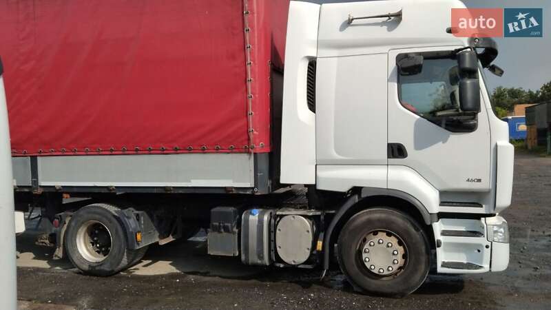 Тягач Renault Premium 2011 в Луцке