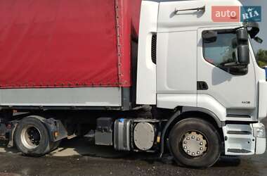 Тягач Renault Premium 2011 в 