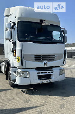 Тягач Renault Premium 2009 в Хусте