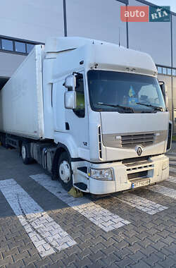 Тягач Renault Premium 2009 в Бурштыне