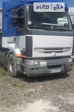 Тягач Renault Premium 2005 в Золочеві