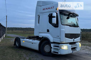 Тягач Renault Premium 2013 в Сарнах