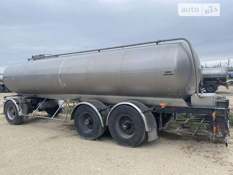 Цистерна Renault Premium 2001 в Тернополе фото 11 Цистерна Renault Premium 2001 в Тернополе