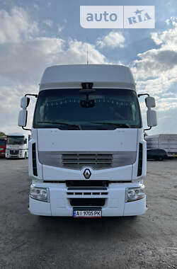 Тягач Renault Premium 2009 в Жашкове