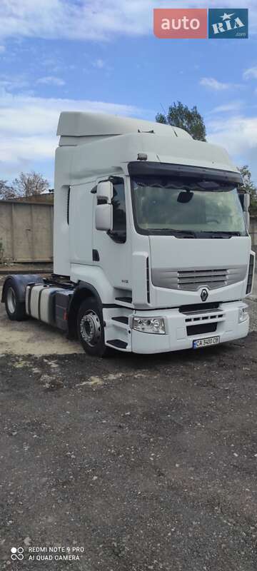 Тягач Renault Premium 2011 в Черкасах