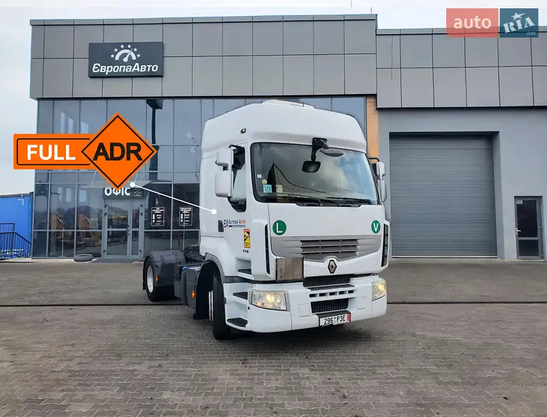 Тягач Renault Premium 2011 в 