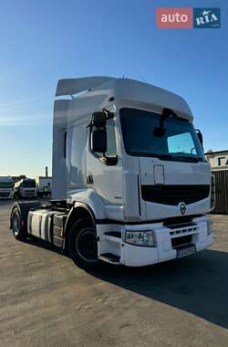 Тягач Renault Premium 2010 в Киеве