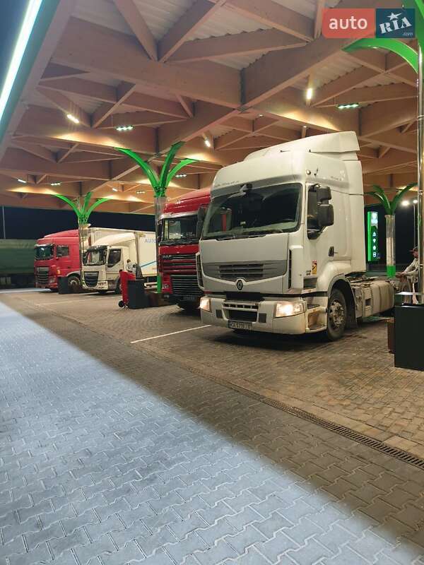 Тягач Renault Premium 2008 в Киеве