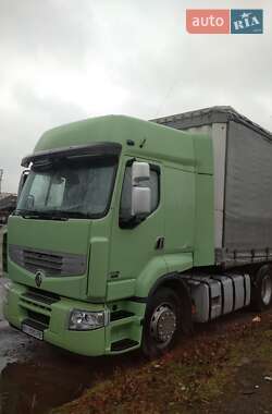 Тягач Renault Premium 2010 в 