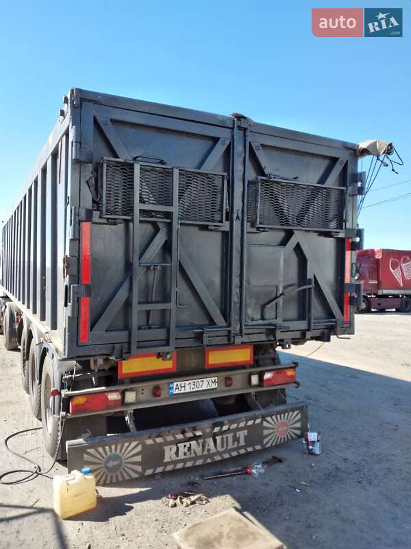 Самоскид Renault Premium 2004 в Дніпрі
