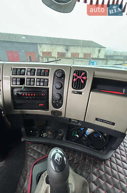 Тягач Renault Premium 2008 в 