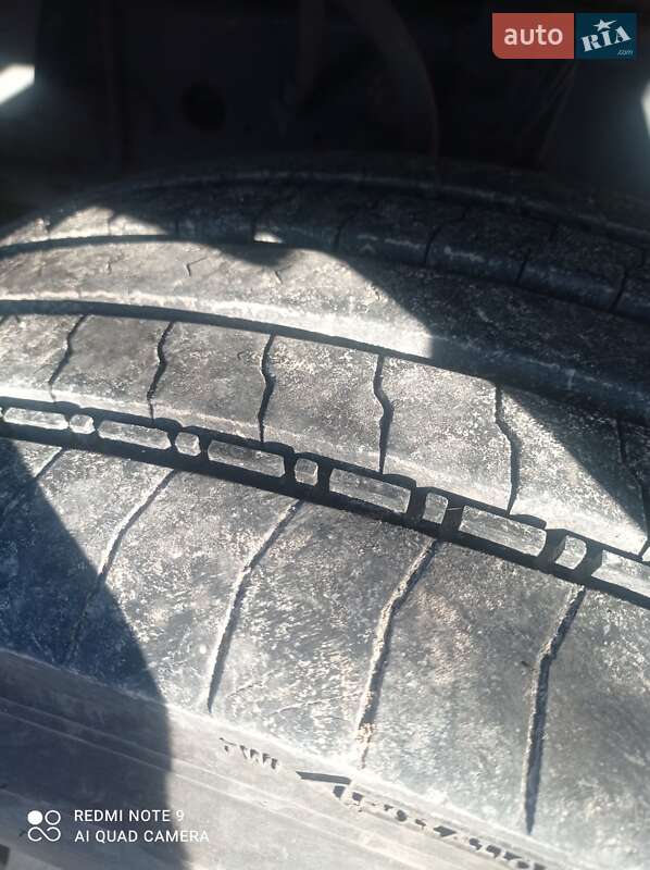 Тягач Renault Premium 2011 в Львові