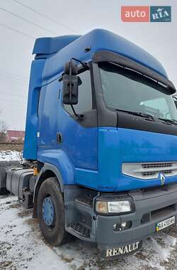 Тягач Renault Premium 2005 в Барышевке