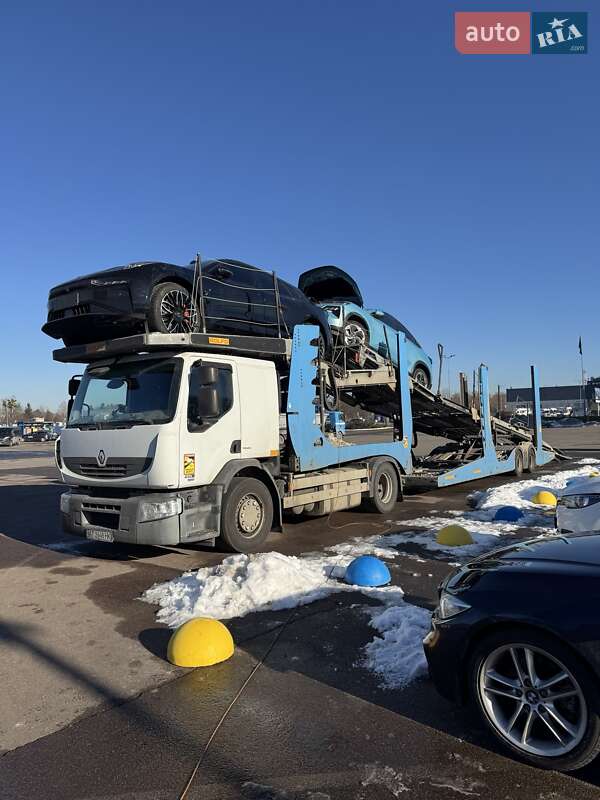 Renault Premium 2011
