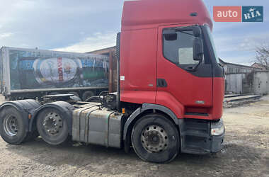 Тягач Renault Premium 2005 в 