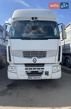 Тягач Renault Premium 2011 в 