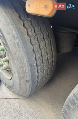Тягач Renault Premium 2011 в 