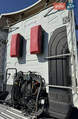 Тягач Renault Premium 2012 в 