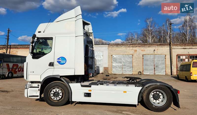 Тягач Renault Premium 2008 в Звягеле