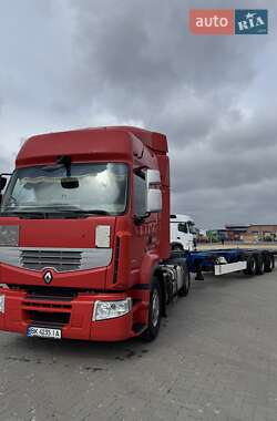 Тягач Renault Premium 2012 в 