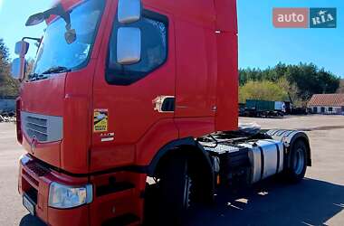Тягач Renault Premium 2010 в 