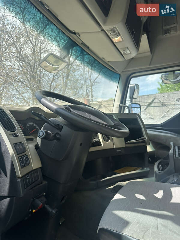 Тягач Renault Premium 2009 в Черкасах