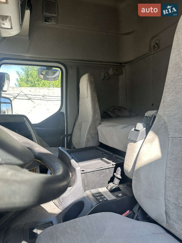 Тягач Renault Premium 2009 в Черкасах