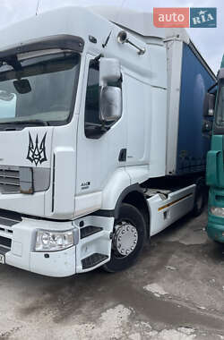 Тягач Renault Premium 2010 в 
