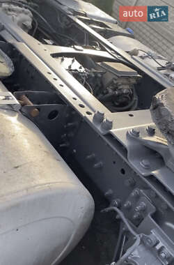 Контейнеровоз Renault Premium 2012 в 