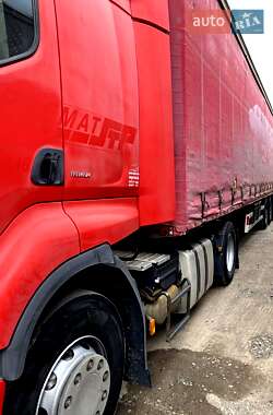 Тягач Renault Premium 2009 в 