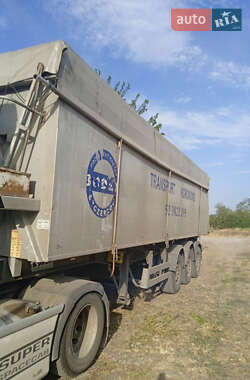 Зерновоз Renault Premium 2011 в 