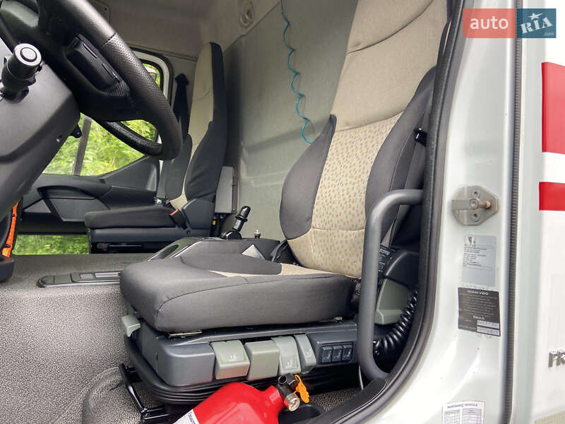 Цистерна Renault Premium 2013 в Тернополі
