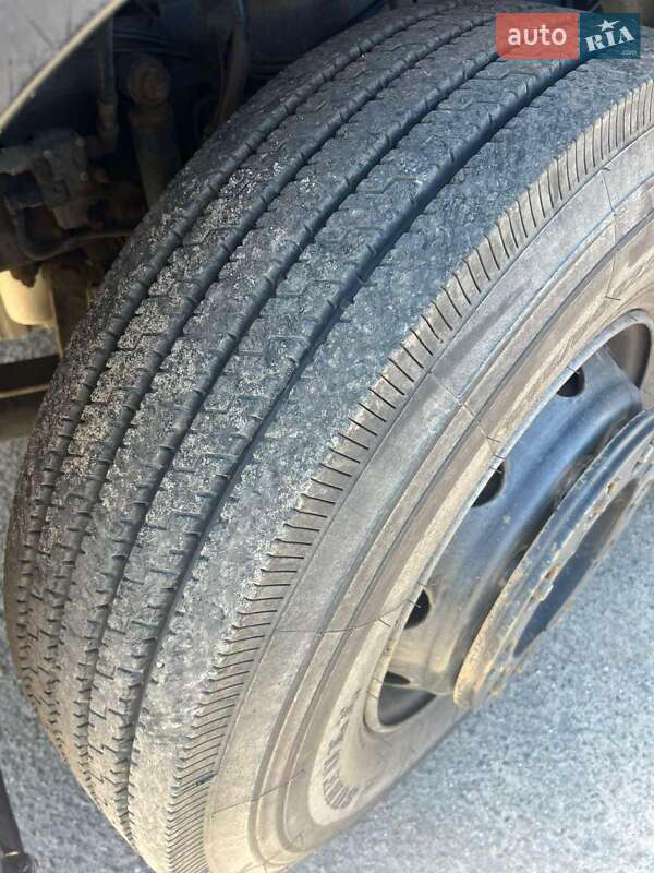Тягач Renault Premium 2008 в Любомле