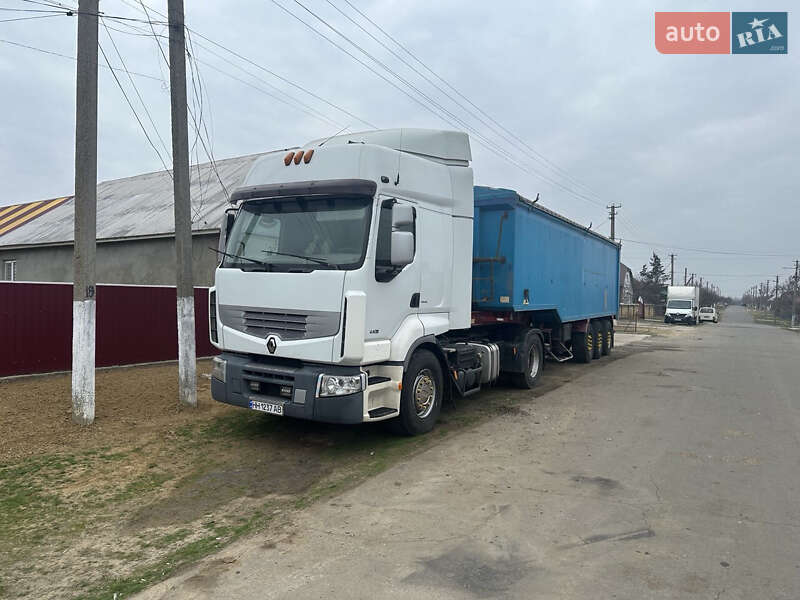 Тягач Renault Premium 2006 в Болграде