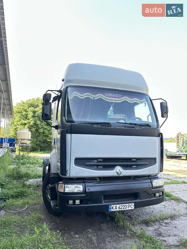 Тягач Renault Premium 2001 в Борисполе фото Тягач Renault Premium 2001 в Борисполе