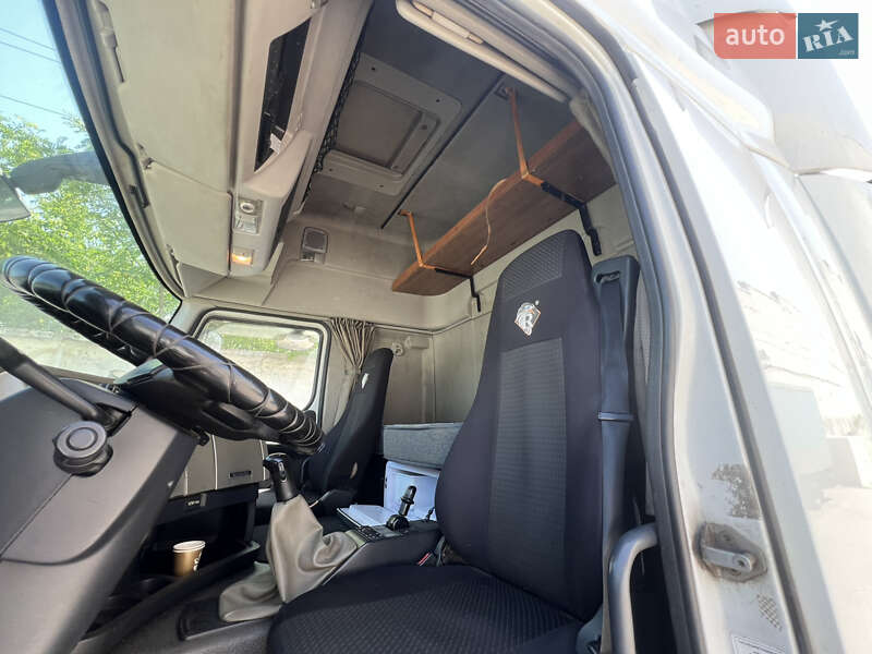 Тягач Renault Premium 2009 в Харькове