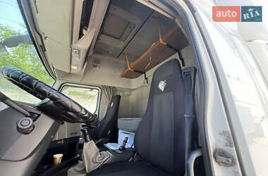 Тягач Renault Premium 2009 в 