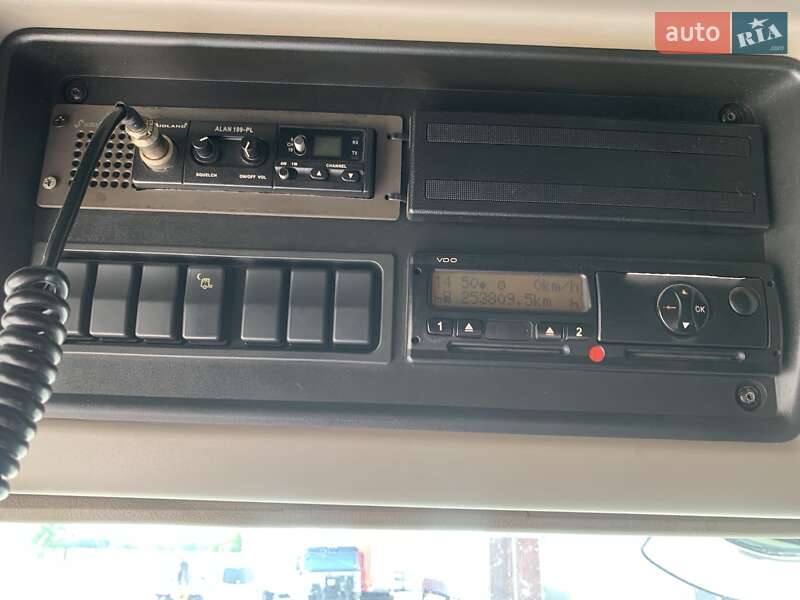 Тягач Renault Premium 2009 в Киеве