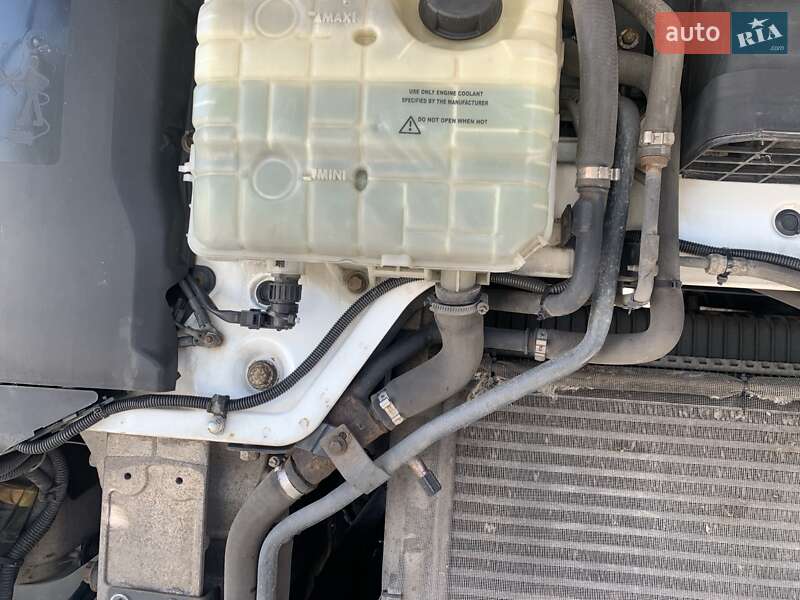 Тягач Renault Premium 2009 в Киеве