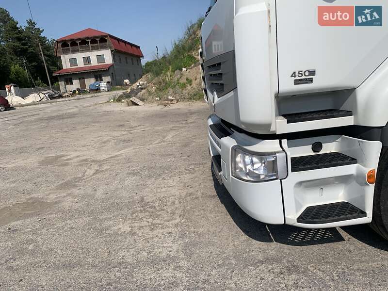 Тягач Renault Premium 2009 в Киеве