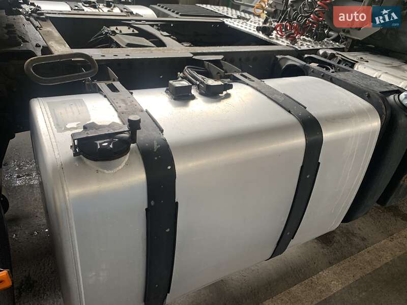 Тягач Renault Premium 2009 в Киеве